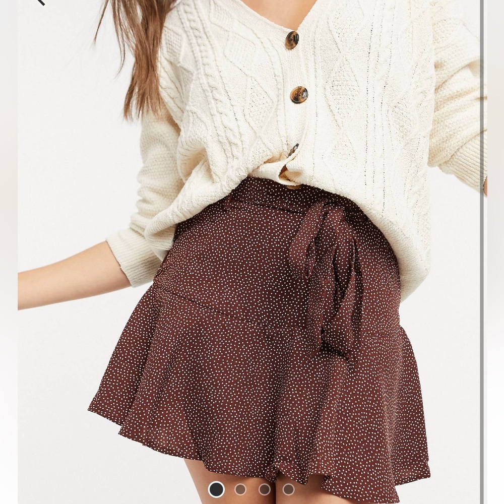 Stradivarius// Polka Dot Skort